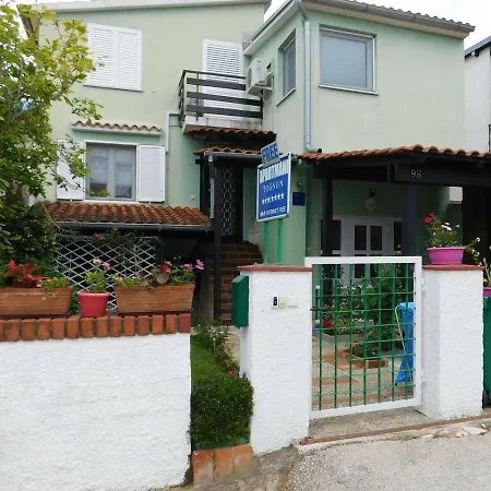 Tognon Apartment *